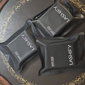 LASHIFY F10x2,F14 Black Gossamer Lash Collection